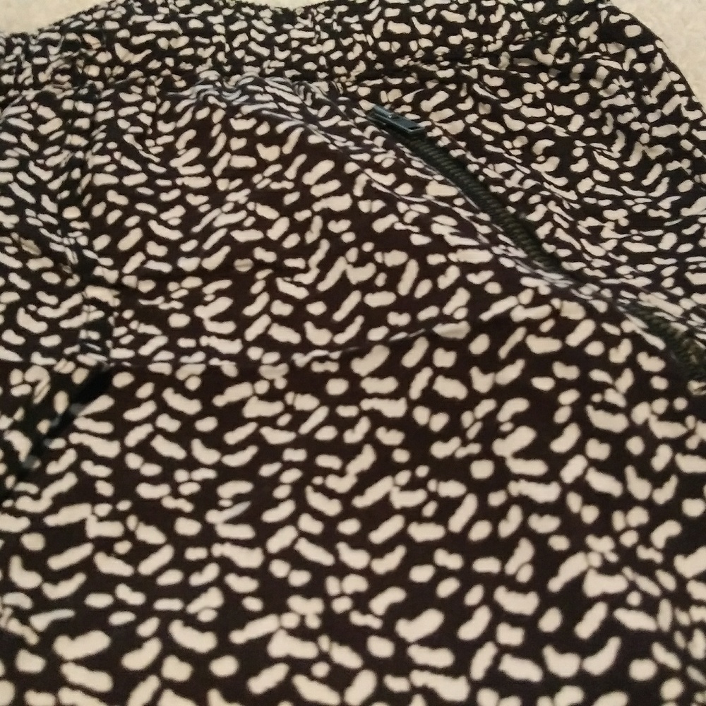 Pants - Picture 2 of 3